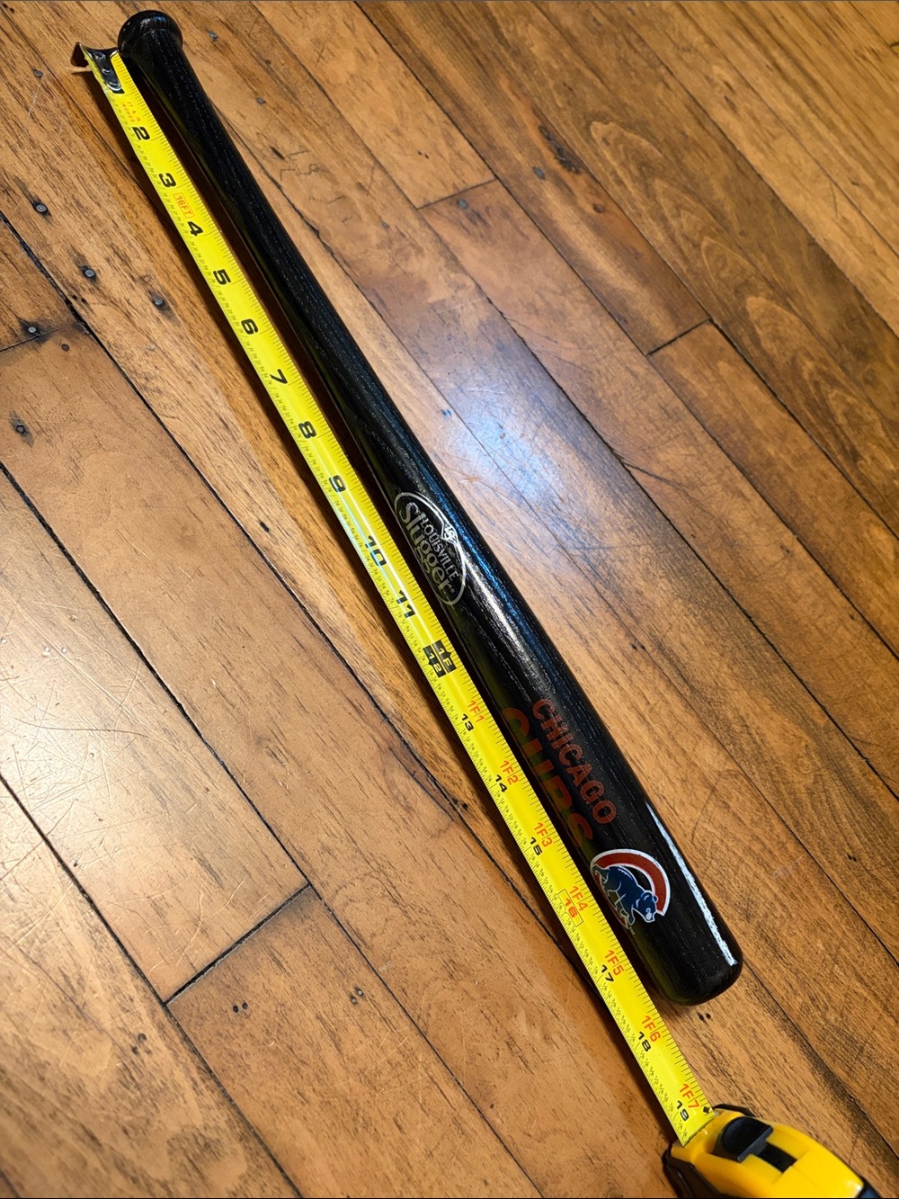 Chicago Cubs Black Louisville Slugger Souvenir Bat - Picture 5 of 5